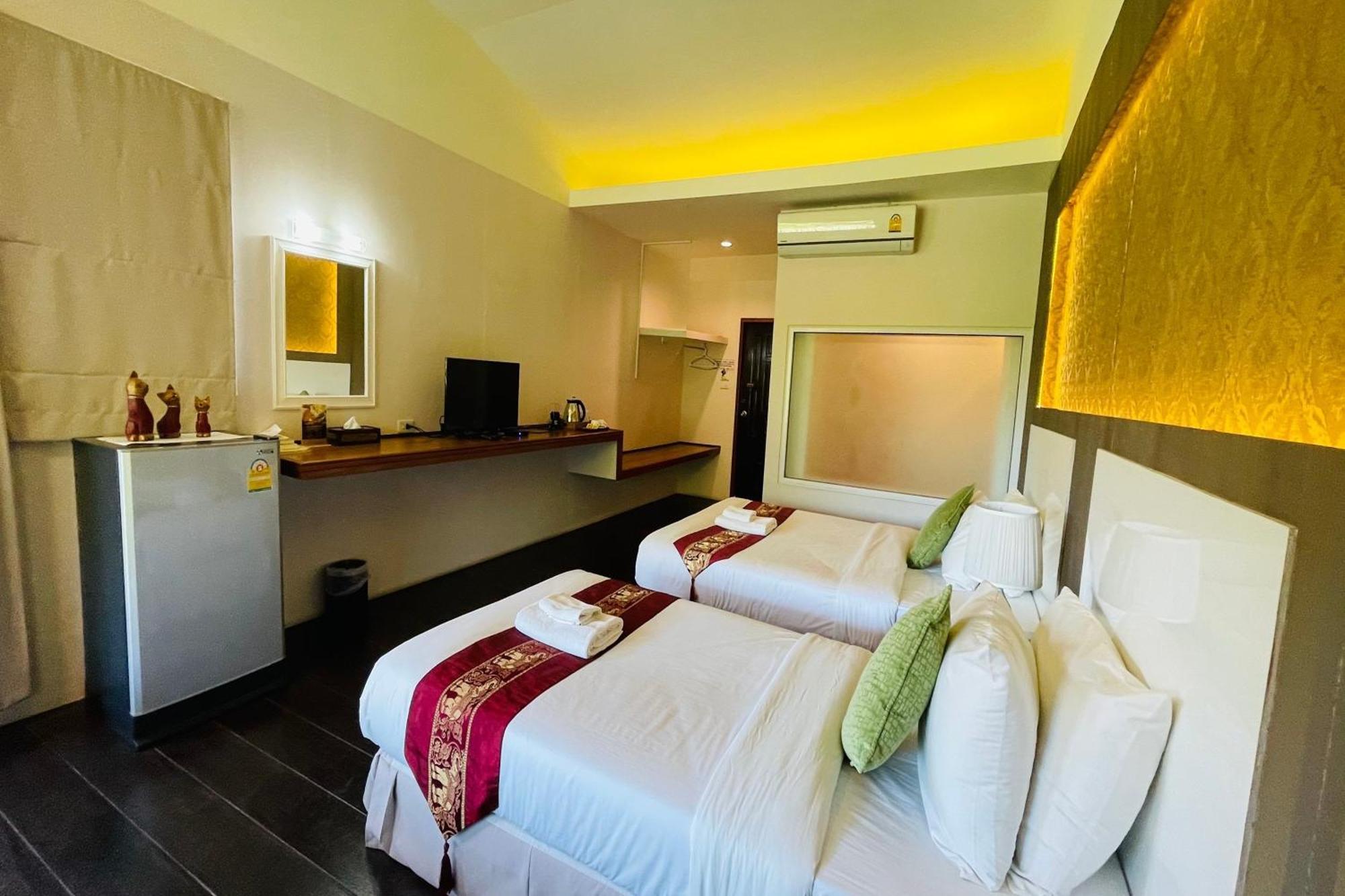 Baan Rim Kwai Paerimnam Resort Kanchanaburi Exterior foto