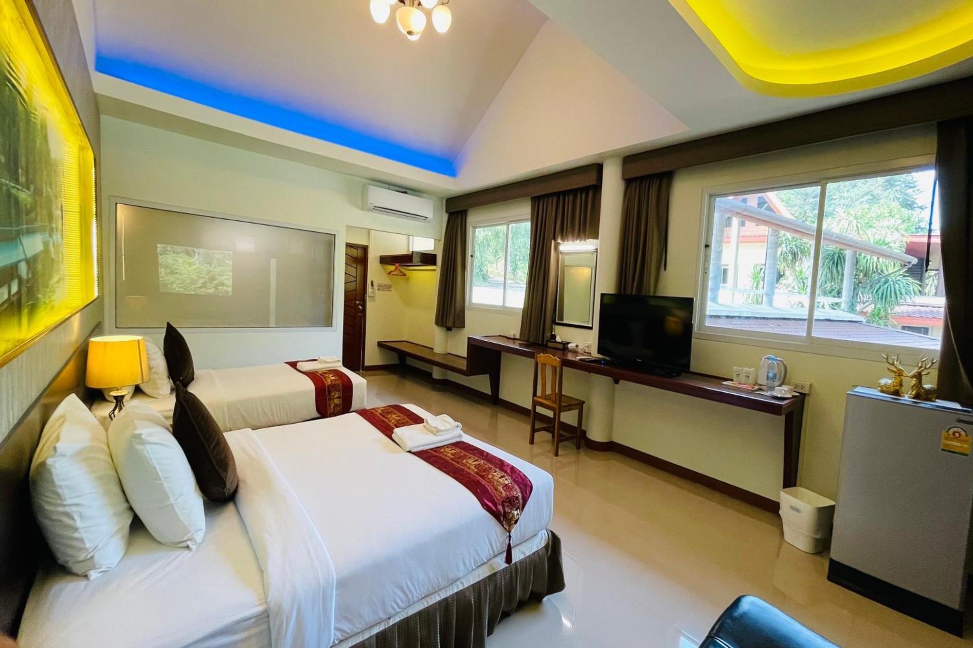 Baan Rim Kwai Paerimnam Resort Kanchanaburi Exterior foto
